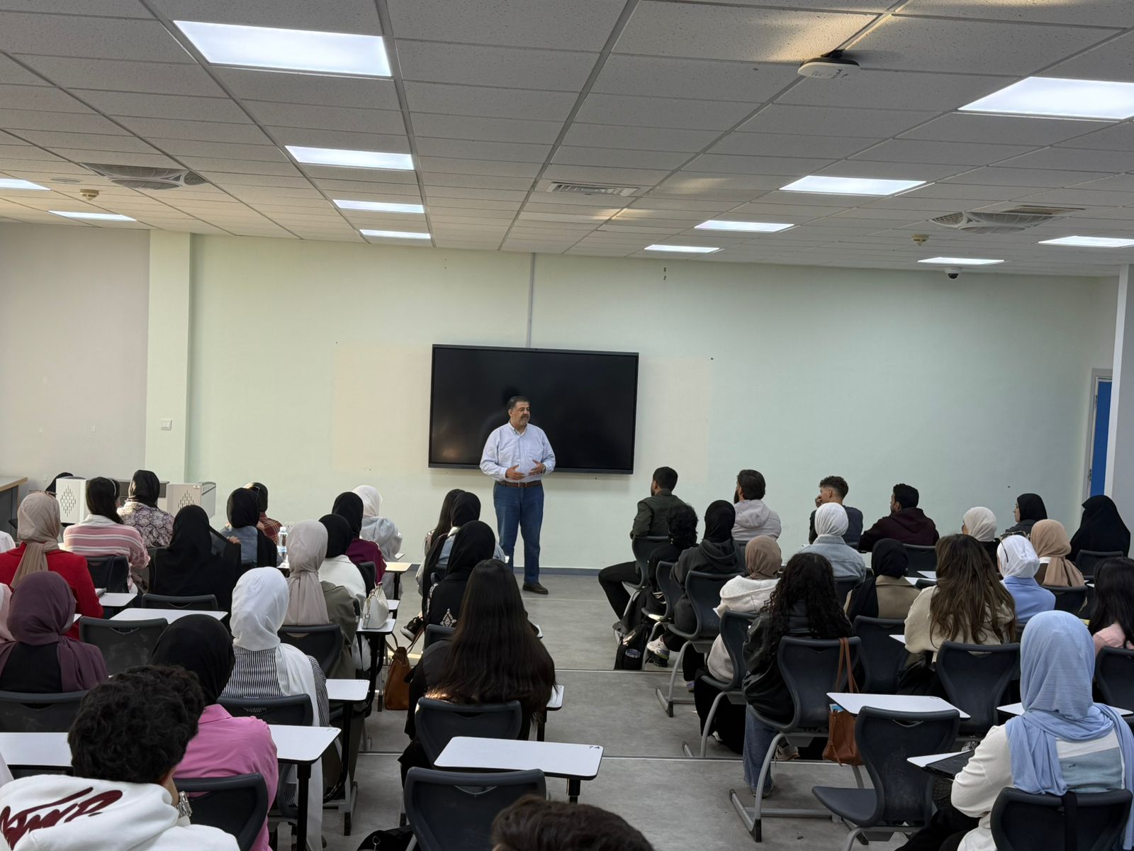 WhatsApp Image 2025-11-06 at 10.15.47 PM (6).jpeg